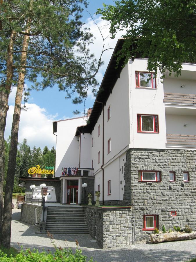 Hotel Manes Svratka ภายนอก รูปภาพ
