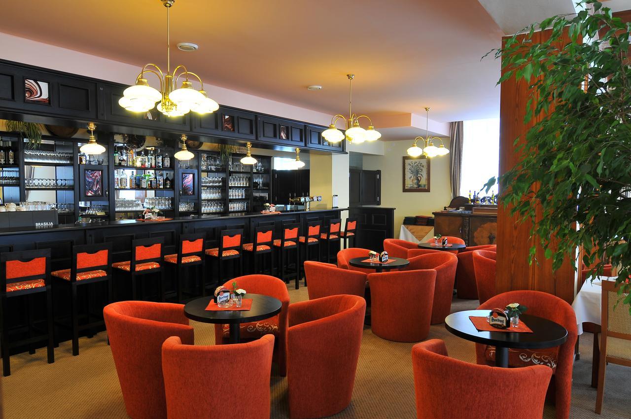 Hotel Manes Svratka ภายนอก รูปภาพ