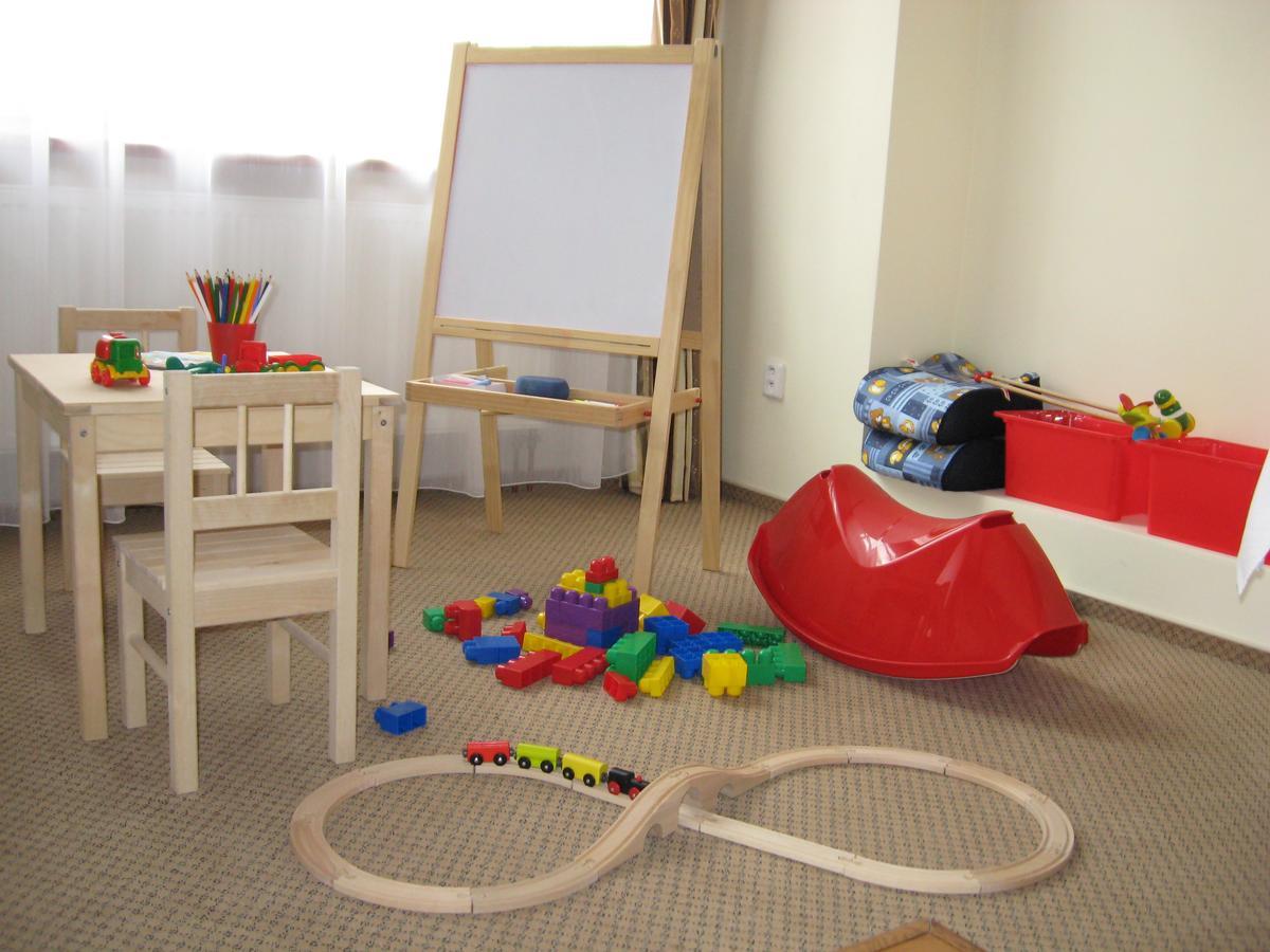 Hotel Manes Svratka ภายนอก รูปภาพ
