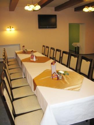 Hotel Manes Svratka ภายนอก รูปภาพ